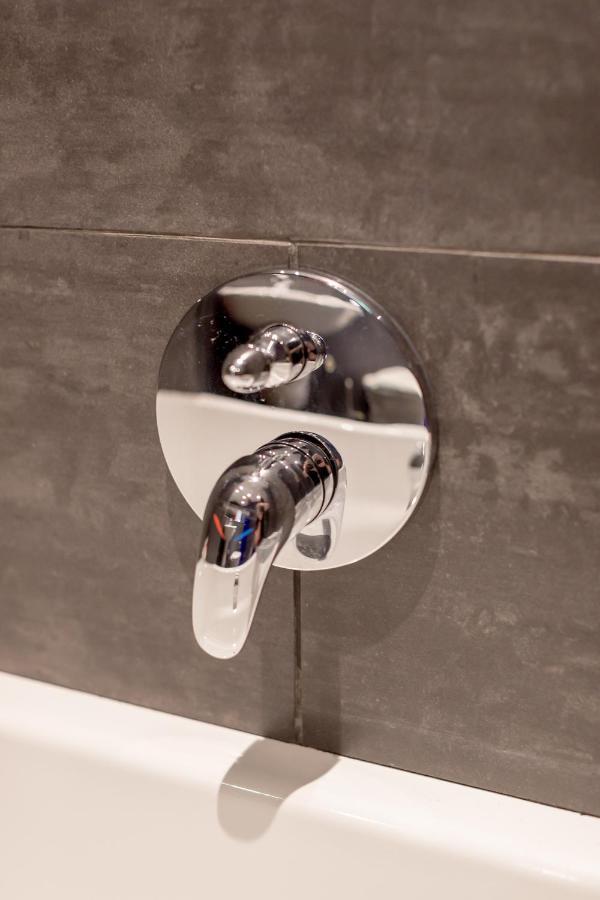 Luxury Architect Designed Apt 13 Mins To Royal Mile エディンバラ エクステリア 写真