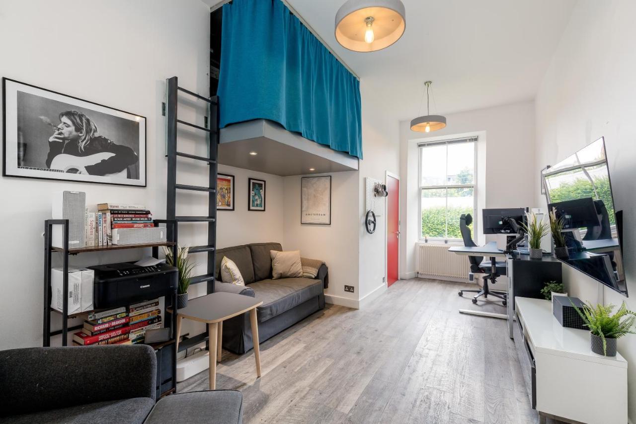 Luxury Architect Designed Apt 13 Mins To Royal Mile エディンバラ エクステリア 写真